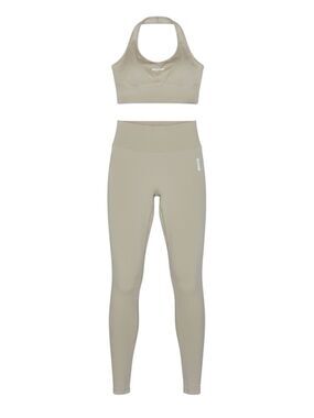 BO + TEE Cream Sports Bra & Matching Booty Sculpting Leggings